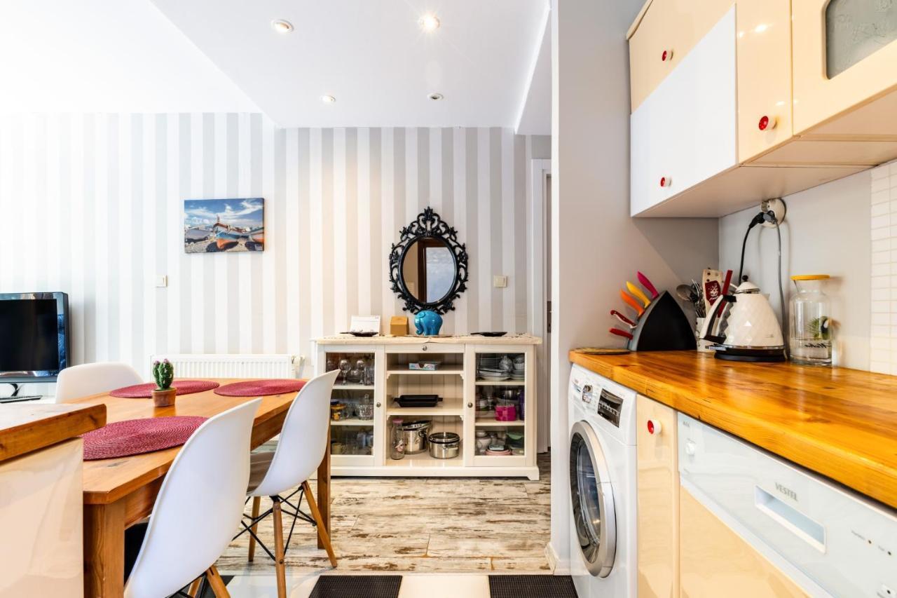 Flat W Garden 10 Min To Bull Statue In Kadikoy Daire İstanbul