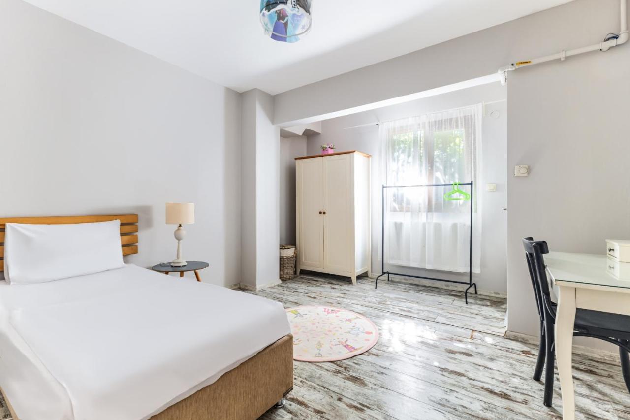 Daire Flat W Garden 10 Min To Bull Statue In Kadikoy *